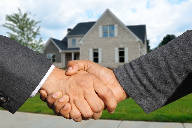 How Do I Select the Right Real Estate Agent?